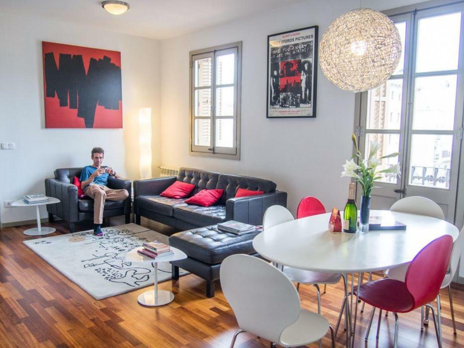 Torres Rojo Apartment บาร์เซโลนา ภายนอก รูปภาพ
